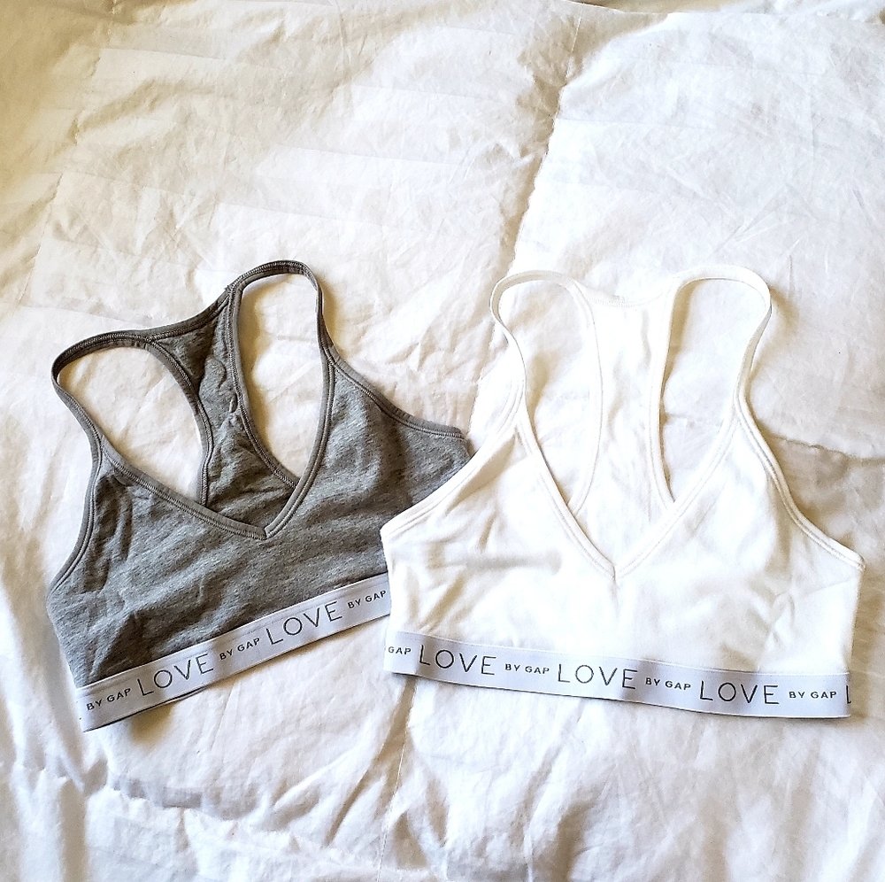 2 Love by GAP Triangle Bralettes Bras NEVER WORN!